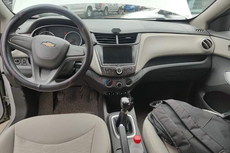 Used Chevrolet Sail 2016 Sail 3 1.3L Manual Comfort Sunroof Edition Center Console