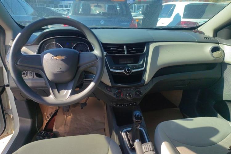 Used Chevrolet Sail 2016 Sail 3 1.3L Manual Comfort Sunroof Edition Center Console