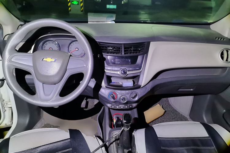 Used Chevrolet Sail 2016 Sail 3 1.3L Manual Comfort Sunroof Edition Center Console