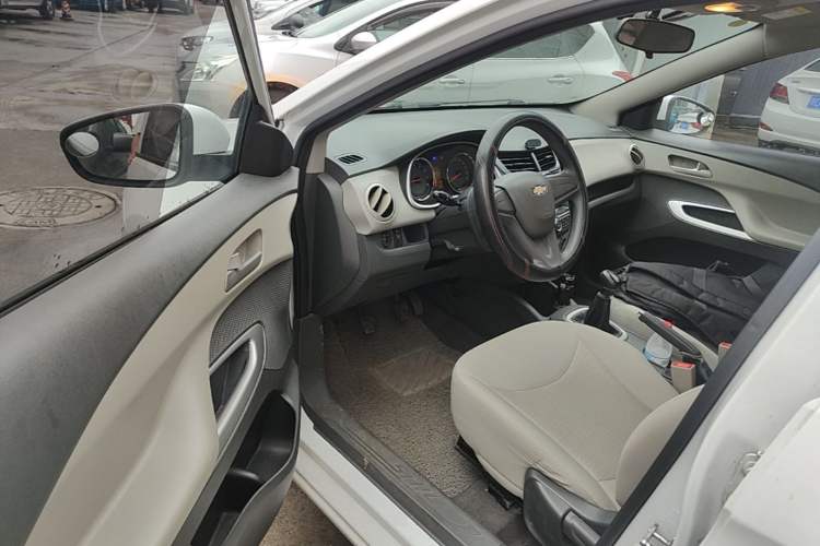 Used Chevrolet Sail 2016 Sail 3 1.3L Manual Comfort Sunroof Edition Driver Seat