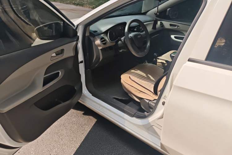Used Chevrolet Sail 2016 Sail 3 1.3L Manual Comfort Sunroof Edition Driver Seat
