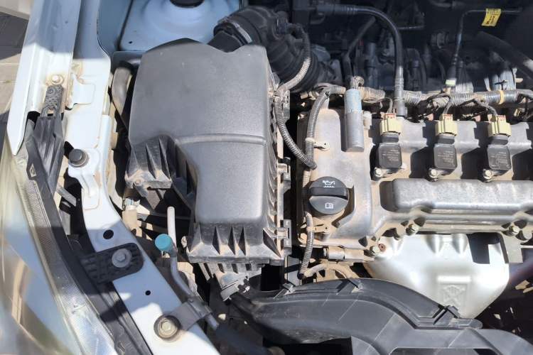 Used Chevrolet Sail 2016 Sail 3 1.3L Manual Comfort Sunroof Edition Engine Bay Right