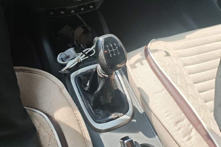 Used Chevrolet Sail 2016 Sail 3 1.3L Manual Comfort Sunroof Edition Gear Lever