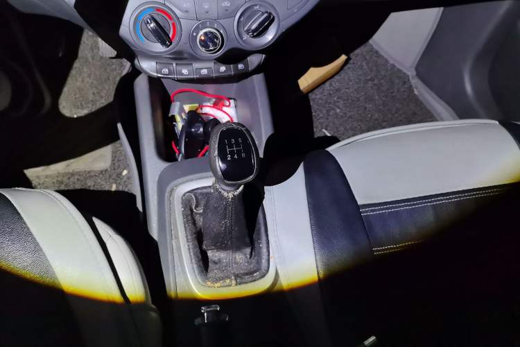 Used Chevrolet Sail 2016 Sail 3 1.3L Manual Comfort Sunroof Edition Gear Lever