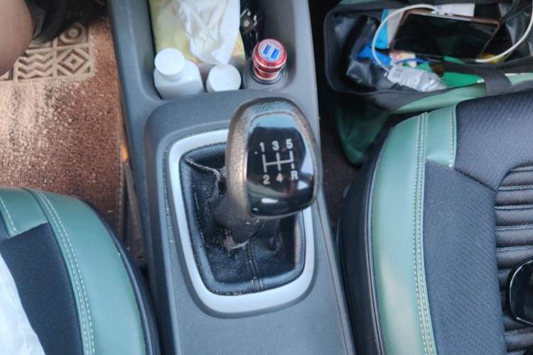 Used Chevrolet Sail 2016 Sail 3 1.3L Manual Comfort Sunroof Edition Gear Lever