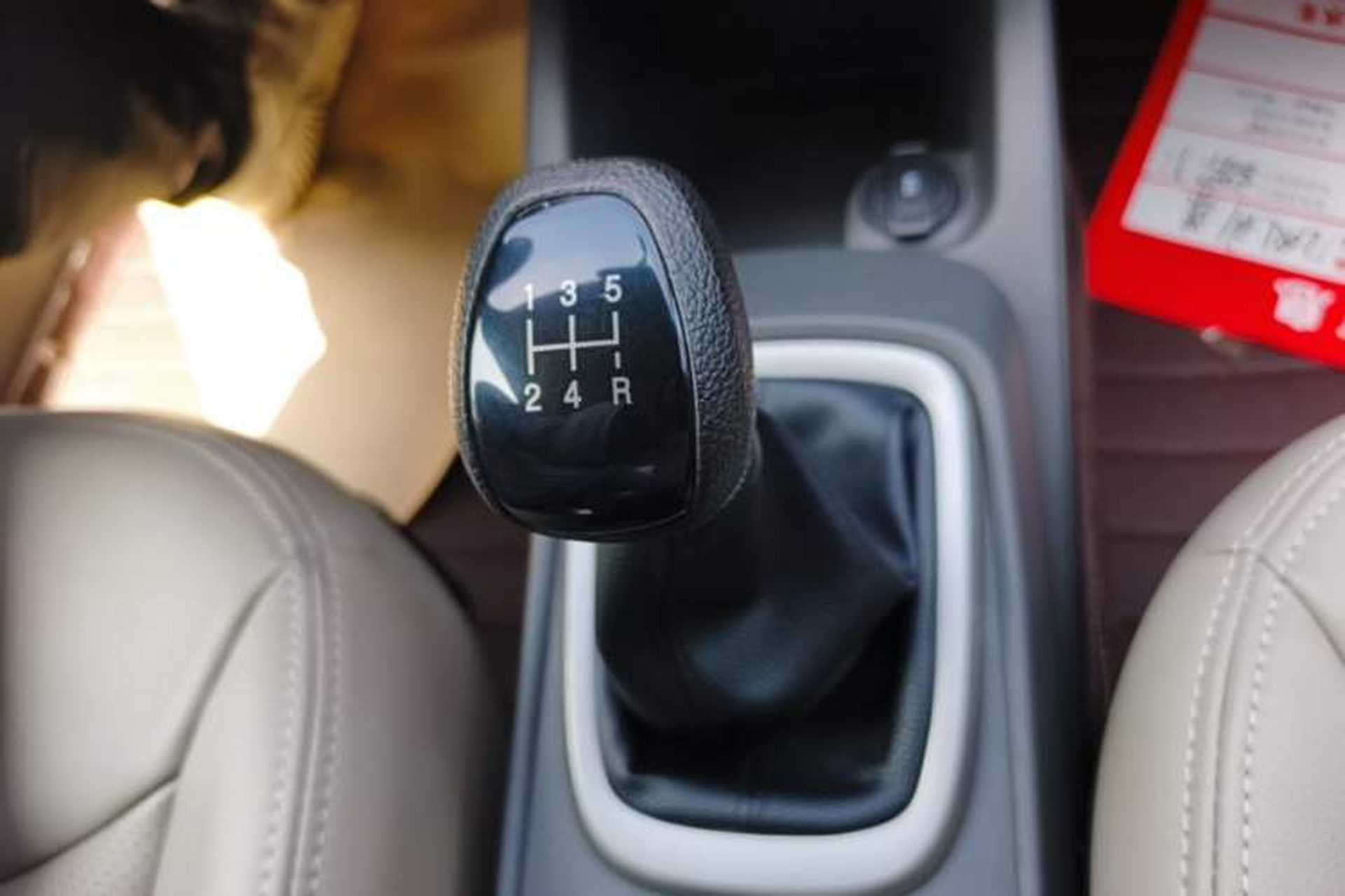 Used Chevrolet Sail 2016 Sail 3 1.3L Manual Comfort Sunroof Edition Gear Lever
