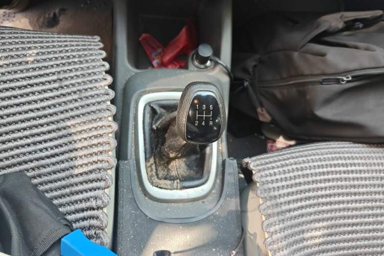Used Chevrolet Sail 2016 Sail 3 1.3L Manual Comfort Sunroof Edition Gear Lever