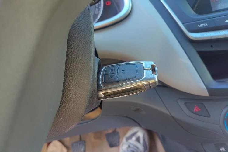 Used Chevrolet Sail 2016 Sail 3 1.3L Manual Comfort Sunroof Edition Interior 1