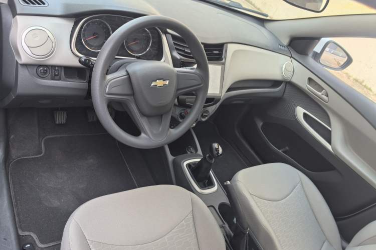 Used Chevrolet Sail 2016 Sail 3 1.3L Manual Comfort Sunroof Edition Interior 2