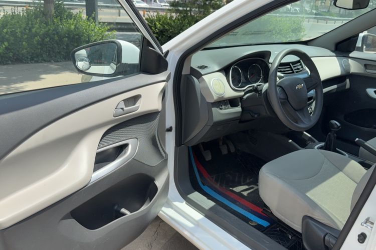 Used Chevrolet Sail 2016 Sail 3 1.3L Manual Comfort Sunroof Edition Interior 3