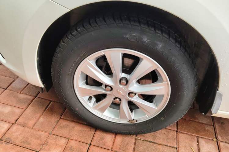 Used Chevrolet Sail 2016 Sail 3 1.3L Manual Comfort Sunroof Edition Left Front Wheel Hub
