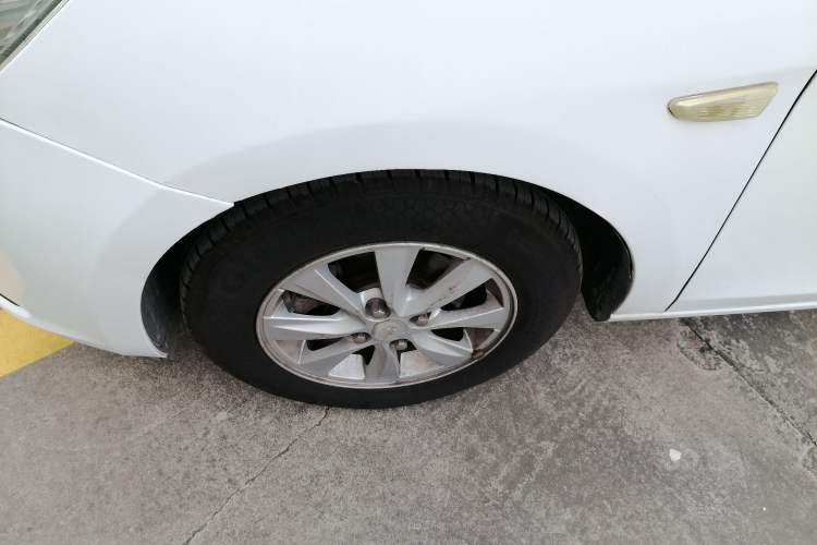 Used Chevrolet Sail 2016 Sail 3 1.3L Manual Comfort Sunroof Edition Left Front Wheel Hub