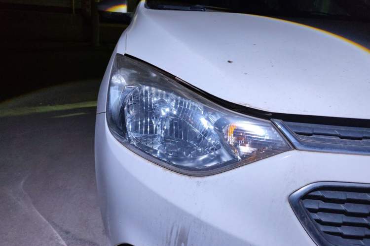 Used Chevrolet Sail 2016 Sail 3 1.3L Manual Comfort Sunroof Edition Right Front Headlight