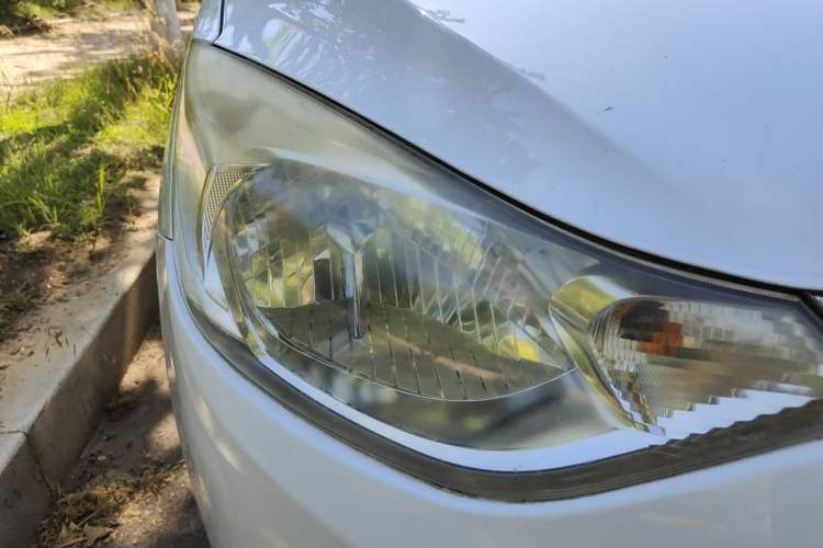 Used Chevrolet Sail 2016 Sail 3 1.3L Manual Comfort Sunroof Edition Right Front Headlight