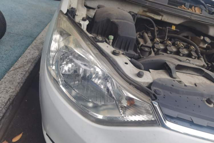 Used Chevrolet Sail 2016 Sail 3 1.3L Manual Comfort Sunroof Edition Right Front Headlight