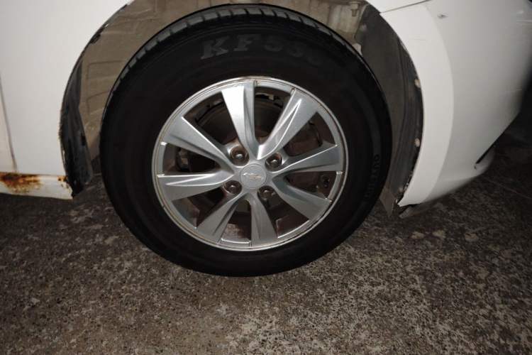 Used Chevrolet Sail 2016 Sail 3 1.3L Manual Comfort Sunroof Edition Right Front Wheel Hub