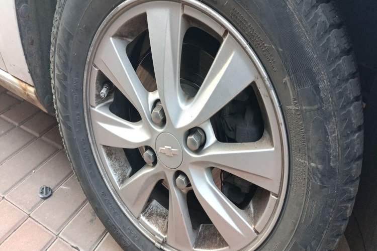 Used Chevrolet Sail 2016 Sail 3 1.3L Manual Comfort Sunroof Edition Right Front Wheel Hub