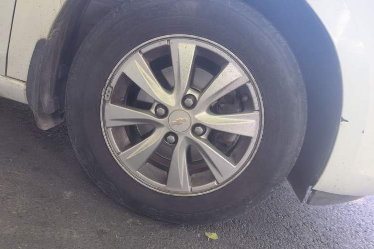 Used Chevrolet Sail 2016 Sail 3 1.3L Manual Comfort Sunroof Edition Right Front Wheel Hub