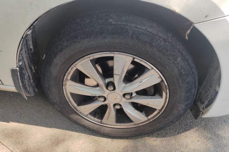 Used Chevrolet Sail 2016 Sail 3 1.3L Manual Comfort Sunroof Edition Right Front Wheel Hub
