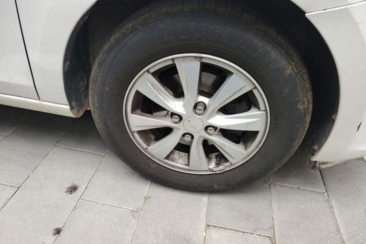 Used Chevrolet Sail 2016 Sail 3 1.3L Manual Comfort Sunroof Edition Right Front Wheel Hub
