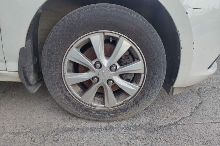 Used Chevrolet Sail 2016 Sail 3 1.3L Manual Comfort Sunroof Edition Right Front Wheel Hub
