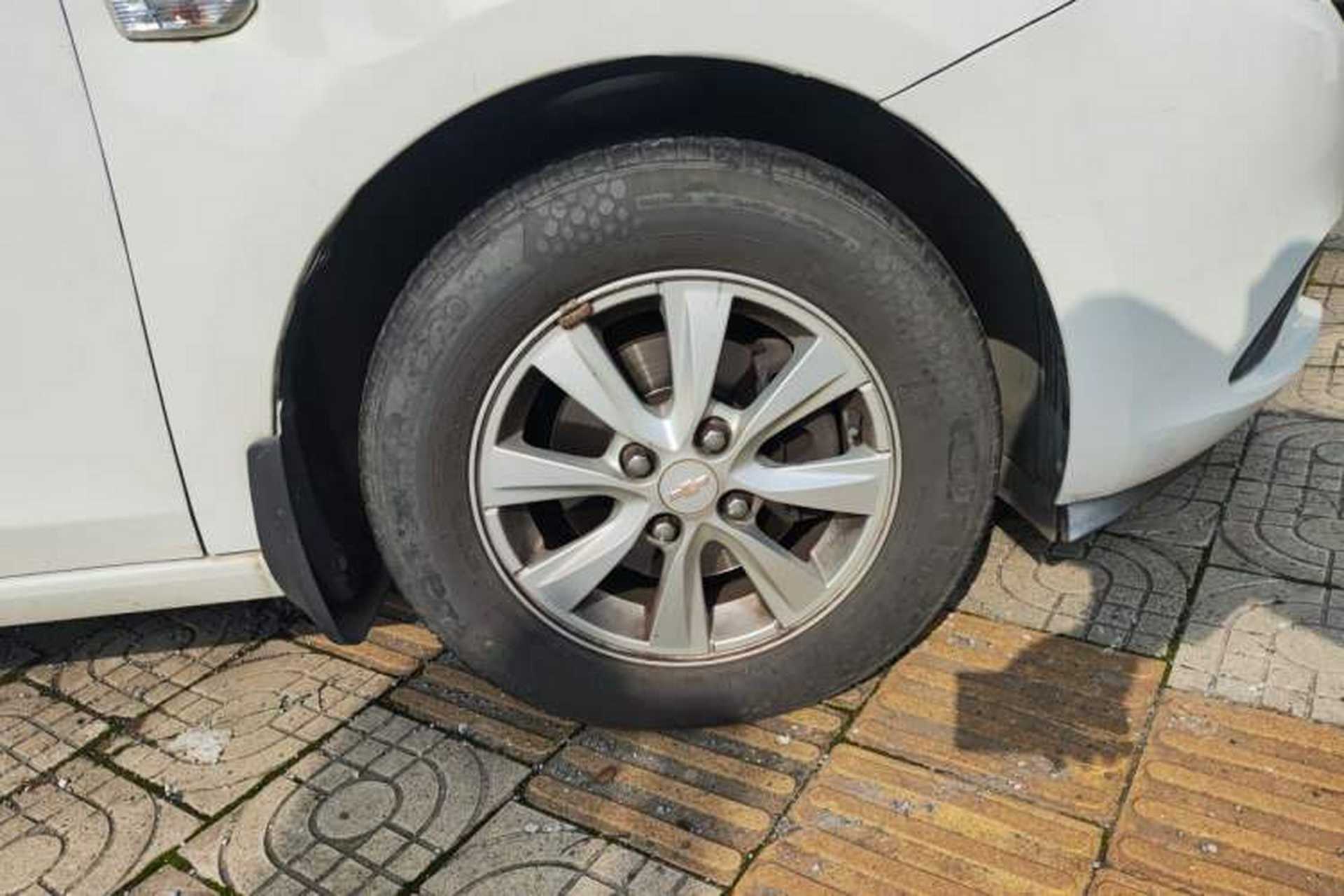 Used Chevrolet Sail 2016 Sail 3 1.3L Manual Comfort Sunroof Edition Right Front Wheel Hub