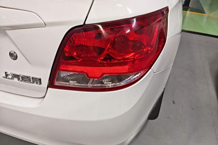 Used Chevrolet Sail 2016 Sail 3 1.3L Manual Comfort Sunroof Edition Right Rear Taillight