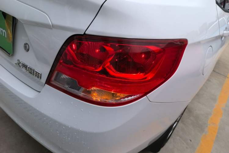 Used Chevrolet Sail 2016 Sail 3 1.3L Manual Comfort Sunroof Edition Right Rear Taillight