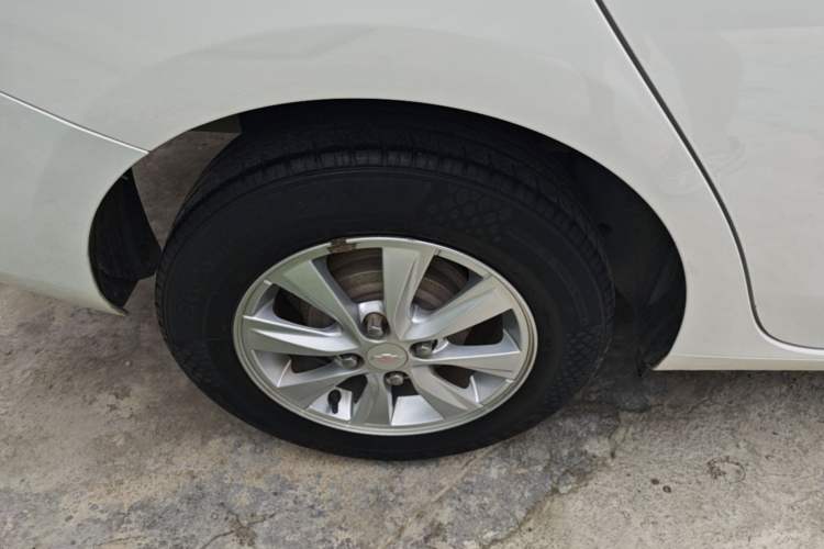 Used Chevrolet Sail 2016 Sail 3 1.3L Manual Comfort Sunroof Edition Right Rear Wheel Hub