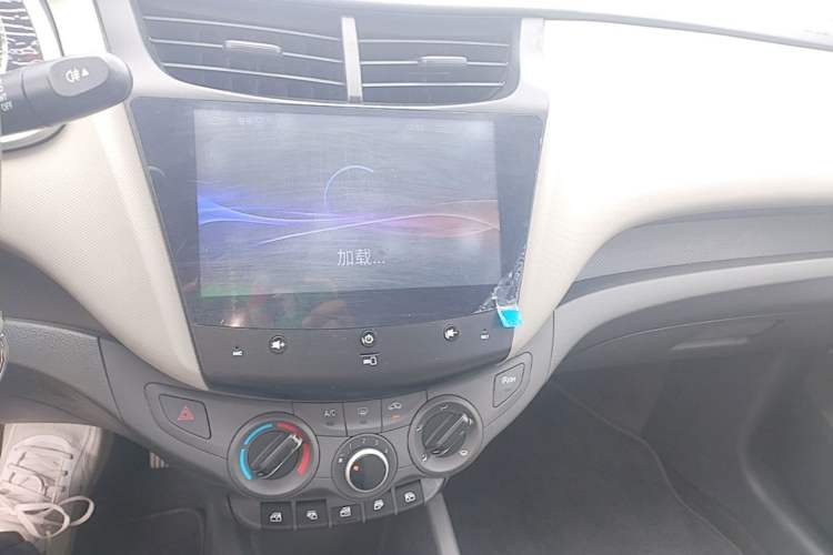 Used Chevrolet Sail 2018 Sail 3 1.3L AMT Ideal Edition Audio And AC Panel