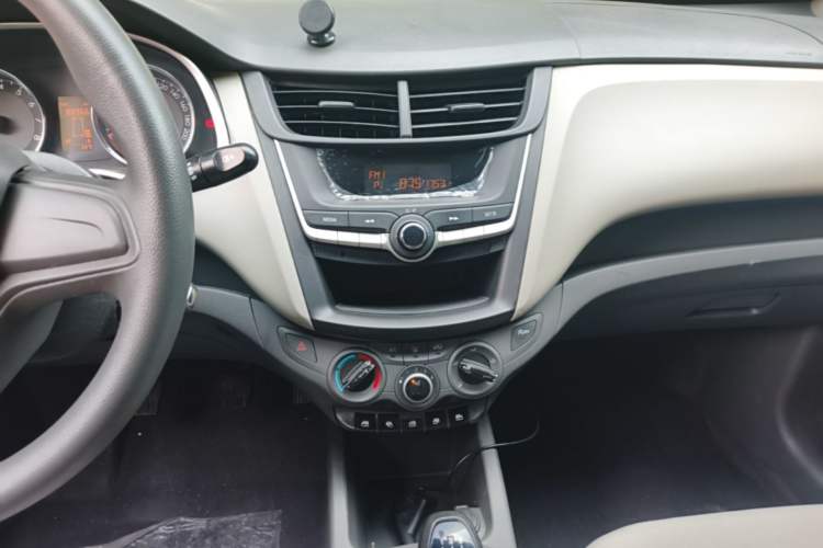 Used Chevrolet Sail 2018 Sail 3 1.5L Manual with Ideal Sunroof Edition Audio And AC Panel