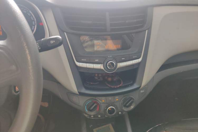 Used Chevrolet Sail 2018 Sail 3 1.3L AMT Ideal Edition Audio And AC Panel