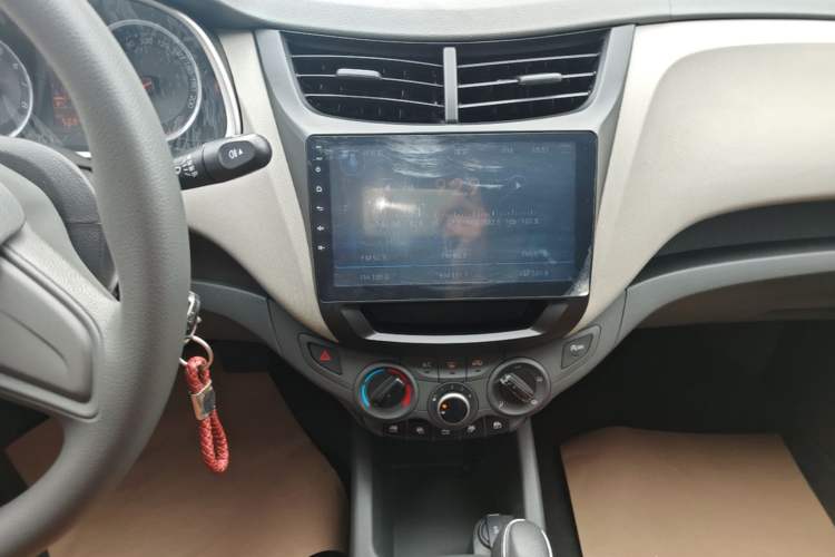 Used Chevrolet Sail 2018 Sail 3 1.3L AMT Ideal Edition Audio And AC Panel