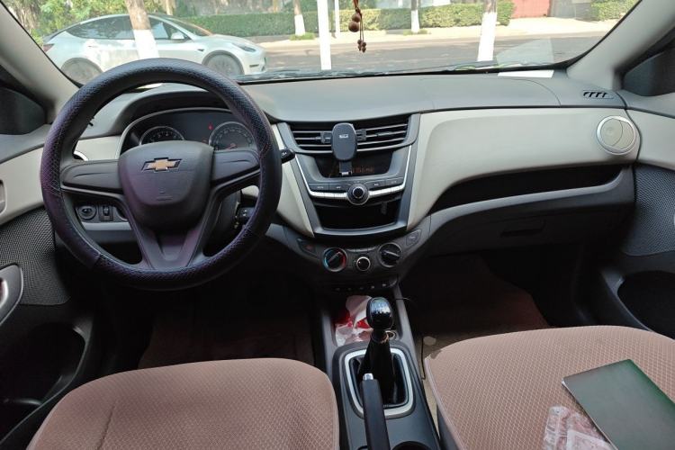 Used Chevrolet Sail 2018 Sail 3 1.5L Manual with Ideal Sunroof Edition Center Console