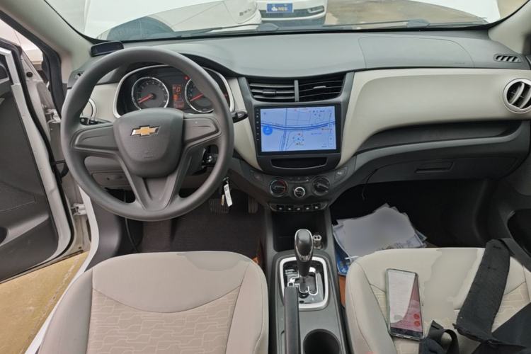 Used Chevrolet Sail 2018 Sail 3 1.3L AMT Ideal Edition Center Console