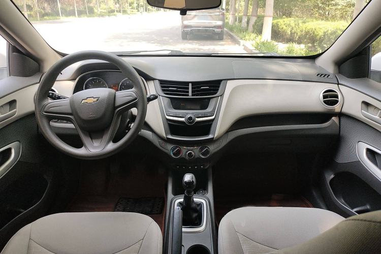 Used Chevrolet Sail 2018 Sail 3 1.3L Manual Comfort Sunroof Edition Center Console