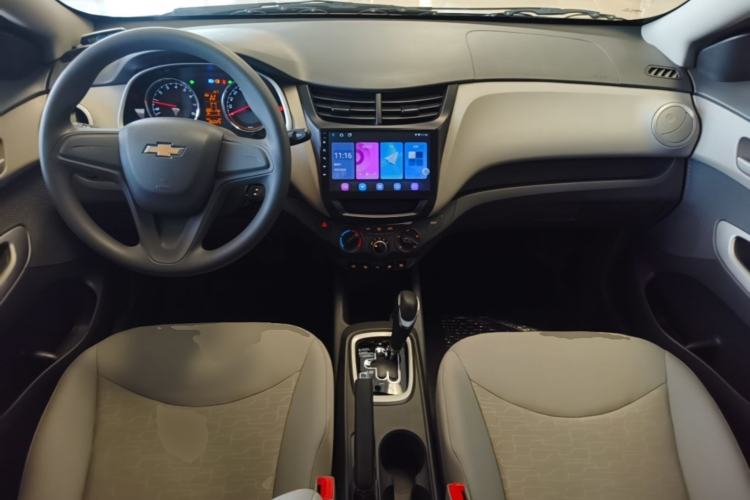 Used Chevrolet Sail 2018 Sail 3 1.3L AMT Ideal Edition Center Console
