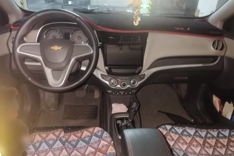 Used Chevrolet Sail 2018 Sail 3 1.3L AMT Ideal Edition Center Console
