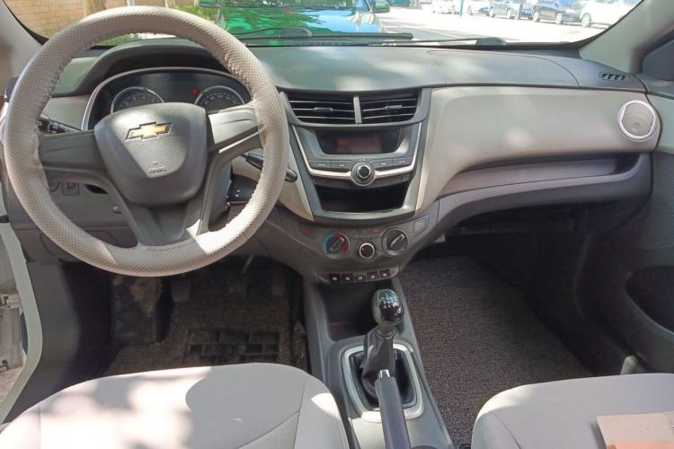 Used Chevrolet Sail 2018 Sail 3 1.5L Manual with Ideal Sunroof Edition Center Console