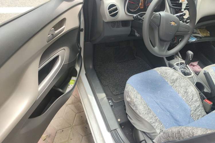 Used Chevrolet Sail 2018 Sail 3 1.3L AMT Ideal Edition Driver Seat