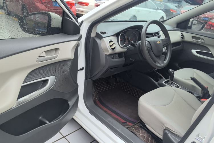 Used Chevrolet Sail 2018 Sail 3 1.3L AMT Ideal Edition Driver Seat