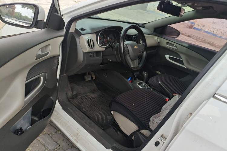 Used Chevrolet Sail 2018 Sail 3 1.3L AMT Ideal Edition Driver Seat