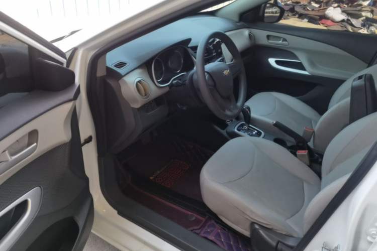 Used Chevrolet Sail 2018 Sail 3 1.3L AMT Ideal Edition Driver Seat