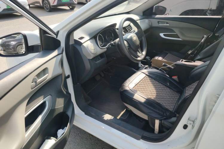 Used Chevrolet Sail 2018 Sail 3 1.3L AMT Ideal Edition Driver Seat
