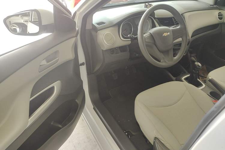 Used Chevrolet Sail 2018 Sail 3 1.3L Manual Comfort Sunroof Edition Driver Seat