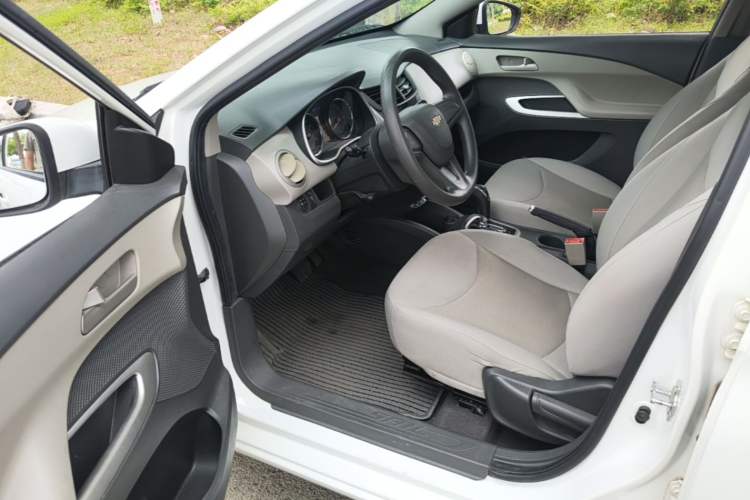 Used Chevrolet Sail 2018 Sail 3 1.3L AMT Ideal Edition Driver Seat