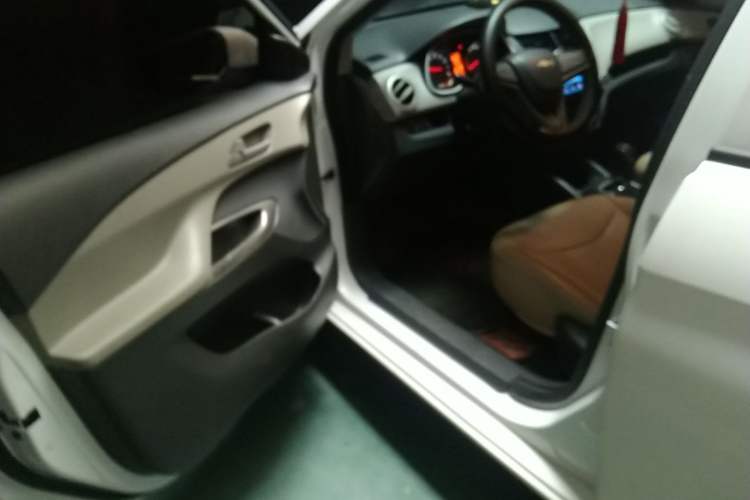 Used Chevrolet Sail 2018 Sail 3 1.3L AMT Ideal Edition Driver Seat