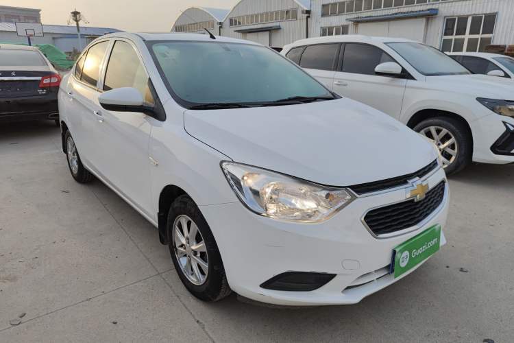 Used Chevrolet Sail 2018 Sail 3 1.3L Manual Comfort Sunroof Edition Front Right 45 Deg
