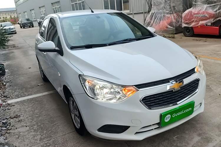 Used Chevrolet Sail 2018 Sail 3 1.3L AMT Ideal Edition Front Right 45 Deg