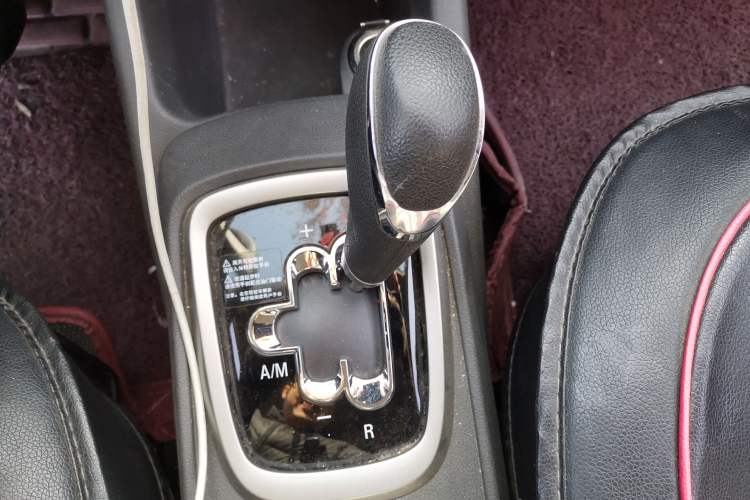 Used Chevrolet Sail 2018 Sail 3 1.3L AMT Ideal Edition Gear Lever